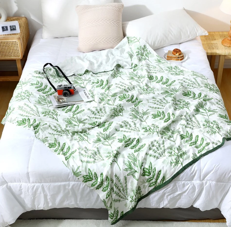 100% Bamboo Fiber Cooling Blanket Green Leaves for Summer