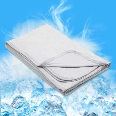 Soft Summer Cooling Blanket Lightweight Throw Blanket Absorb Heat for Hot Sleeper Night Sweats Couch Bed Cozy Blanket Gray